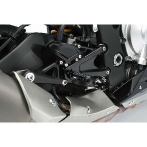 ゲイルスピード GALE SPEED ゲイルスピード FCK3001B エラボレート フットコントロールKIT ブラック YZF-R1 15-20