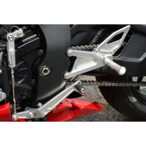 アグラス AGRAS アグラス 312-182-000 バックステップ CBR1000RR-R 20 AGRAS