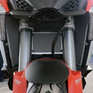 R&G アールアンドジー R&G RG-RAD0269TI ラジエターガード チタンカラー DUCATI Multistrada V4(S) 21-