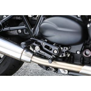 ベビーフェイス BabyFace ベビーフェイス 002-T013BK バックステップキット ブラック TRIUMPH BONNEVILLE/STREET TWIN 16-